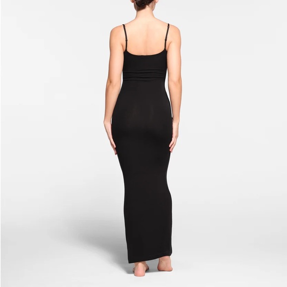 Skims soft lounge long slip dress - Picture 2 of 9